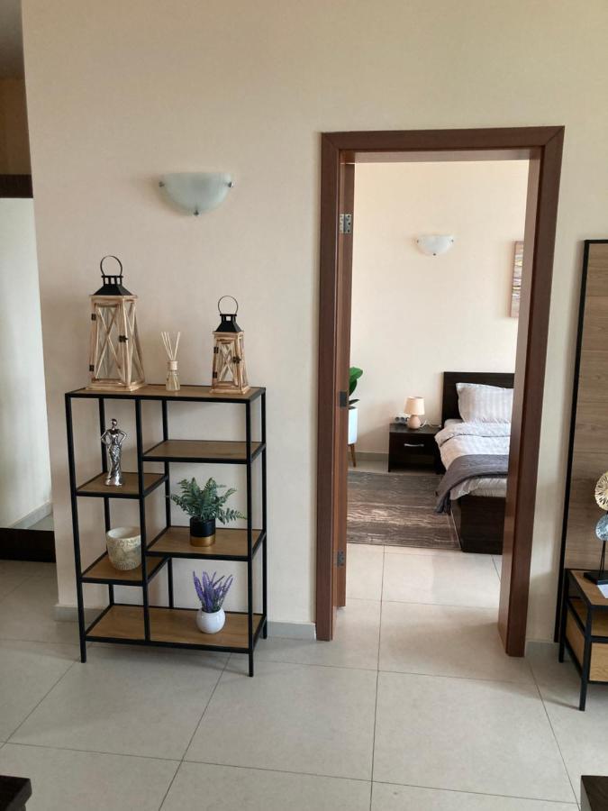 Privat Apartament Golf Coast Kavarna Ngoại thất bức ảnh