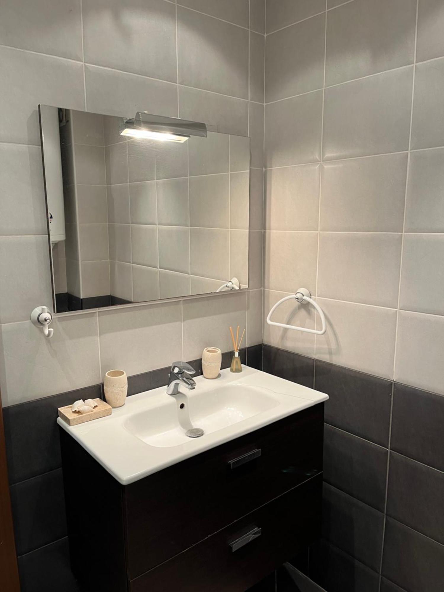 Privat Apartament Golf Coast Kavarna Ngoại thất bức ảnh